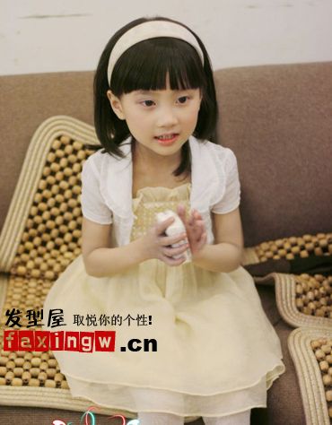 可爱无敌<em>小女孩萝莉</em>发型图片- Micro Reading