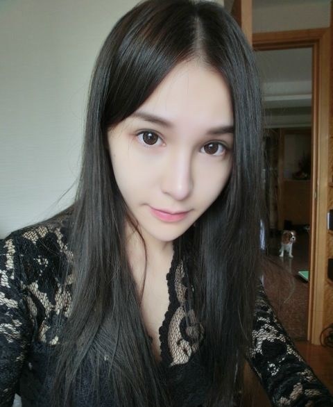 辣妈模特Mia<em>陈静仪</em>恋内地富二代 mia曾拍情色