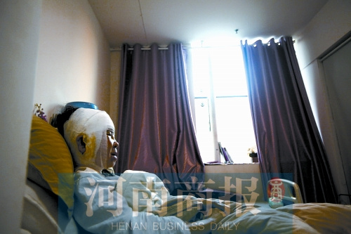 <em>80后女孩</em>生完孩子后一夜变老+有望通过整形恢