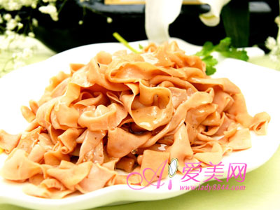 注意4类食物不宜放在冰箱 存放时间也有讲究