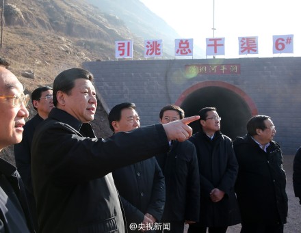 习近平看望甘肃定西民众 忆40年前陕北生活