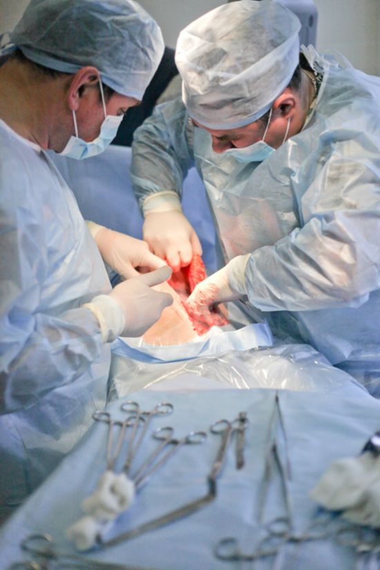 一个生命的诞生!直击剖腹产分娩手术全过程【15】