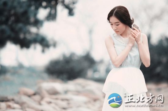 恋歌与雨天钢琴曲谱(2)