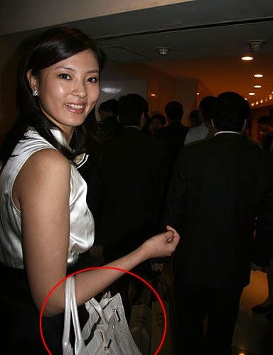 123998697_111n.jpg