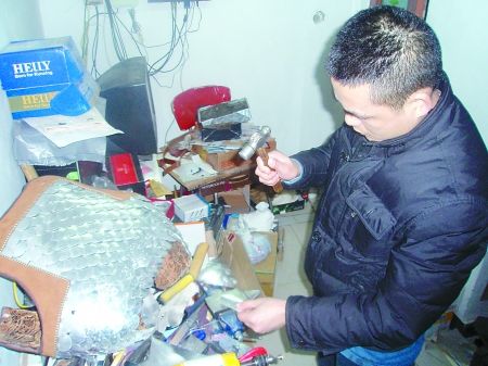 四川一IT老板耗时3年敲出纯手工宋代盔甲