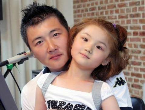 李双江前妻儿子李贺曝光 详说星二代命运