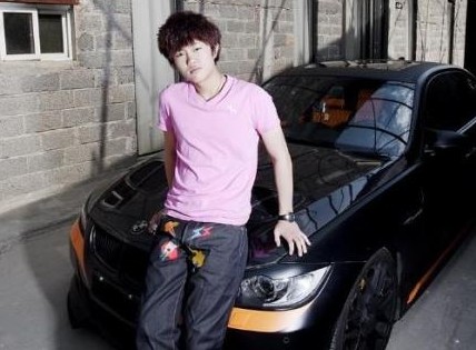 李双江儿子犯罪王菲女儿唱歌 盘点星二代现状