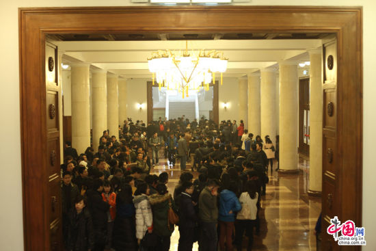 2013228գȫЭʮһλ鱨ڵؼЭȡ֤й ά 