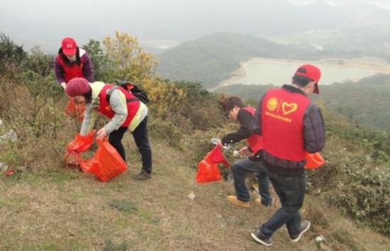 福清电力开展爱好山川 绿动青春环保志愿者活