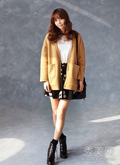 春天穿<em>什么</em> <em>针织开衫配</em>裙子时尚大方【3】--湖
