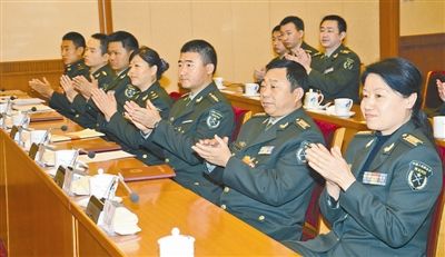 军队人大代表学习习主席在解放军代表团全体会