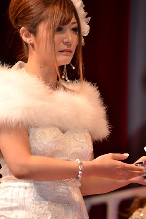 日本av女优佐藤遥希获2013优秀女演员奖【21】