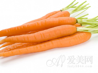 “菜蔬之王”胡萝卜的健康功效揭秘