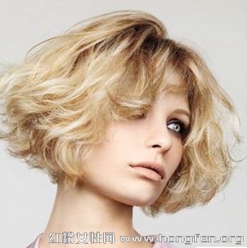 最新欧美时尚发型图片 女生短卷发发型【2】--时