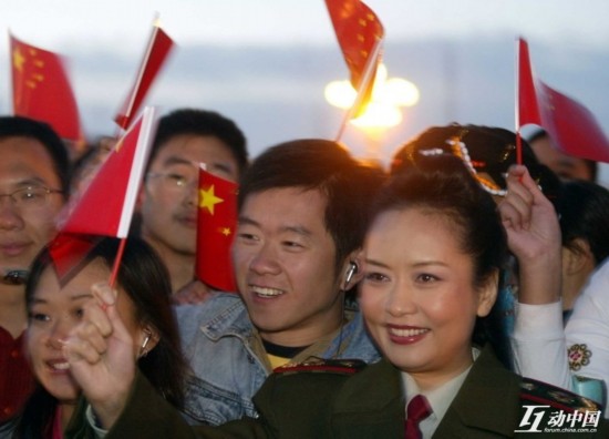 900x600_8QING5R600AN0001.jpg