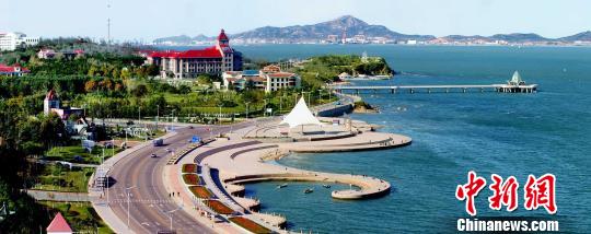 见证爱与时光的烟台17路旅游巴士(图)_旅游