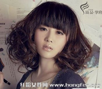 最新中长发发型图片+长脸mm必看