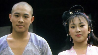 李连杰与前妻女儿引关注 黄秋燕昔日海量美照