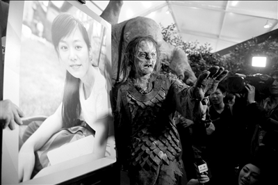 钢铁侠阿凡达原型亮相 电影嘉年华打造 梦广场