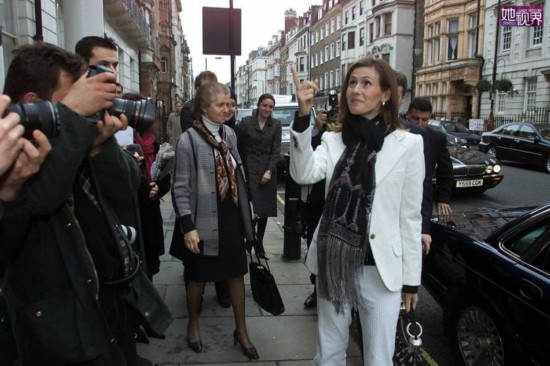 ������һ���˳��ö���Щɶ:�䵱6�ֽ�ɫ