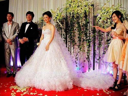 孙俪婚纱_理想之城孙俪婚纱剧照(2)