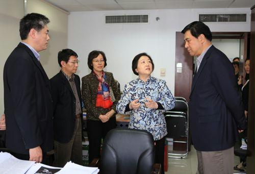 党中央直属部门_女生被直属亲属性侵_武警浙江总队直属支队