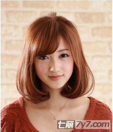 大脸方脸适合什么发型 齐肩中短发最修颜(图)