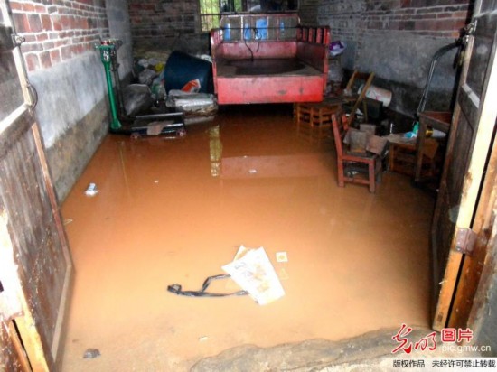 点击图片查看详情 全州县城人口_暴雨导致桂林全州县18万人受灾 已有1人死亡(2)
