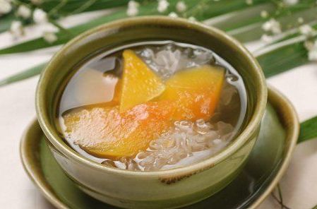 银耳怎么炖最好吃最有营养 8646960506486692903.jpg