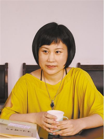 致青春》作者辛夷坞加入南宁市作协谈南宁味