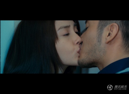 黄晓明杨颖赤身<em>裸体</em>床上肉搏 <em>动作</em>爱情都具快
