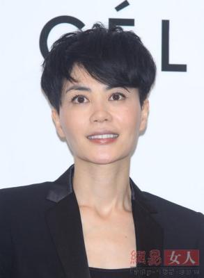 镇江农商行董事长