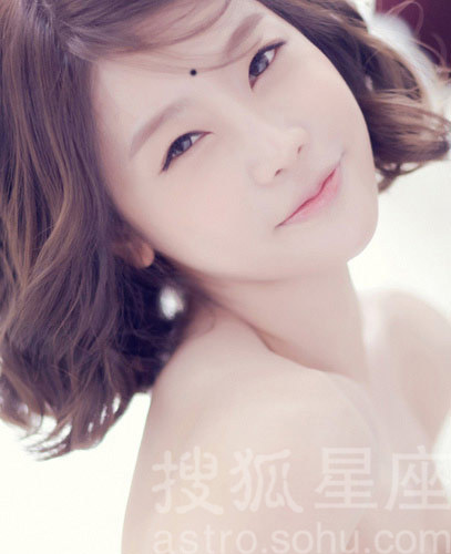 女人额头中间有痣