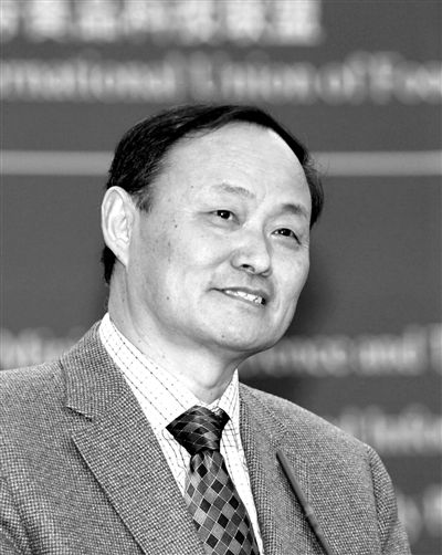 婴幼儿配方奶粉禁贴牌委托生产 将建黑名单