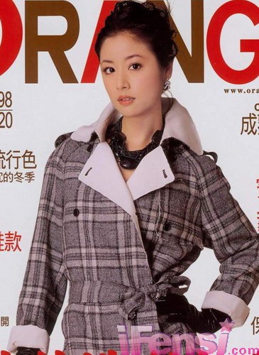 林心如，中兴高中校花。虽然是在高中，但当时的林心如绝对是个美人胚子，高中时是学校出了名的校花，据说林心如在学校受欢迎的程度达到人神共愤的程度，仅课间10分钟就能收到十几封情书!林志颖，合作拍《校园敢死队》而双双堕人爱河。苏有朋曾频频说欣赏她，但他们一直都只做好朋友。林心如与导演唐季礼的绯闻传了六七年了也没什么结果。