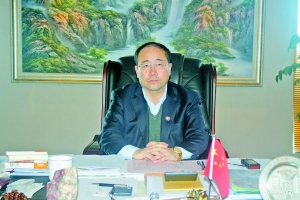 东达集团董事长_达拉特旗旗长高怀京就促进经济高质量发展走访东达集团