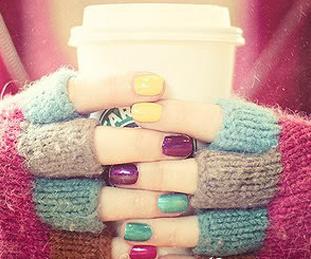 纯色美甲也精彩 警惕4大美甲误区(图)