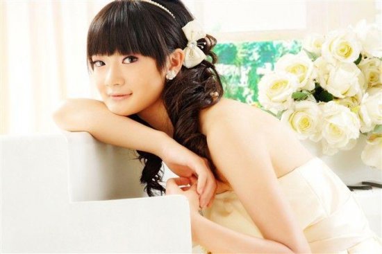 美女老总攻略_老总在水里下药迷美女(3)