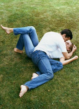 两性养生:绝密!床上12技巧让他更持久(组图)