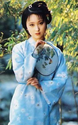 87版红楼梦演员今昔家居照对比