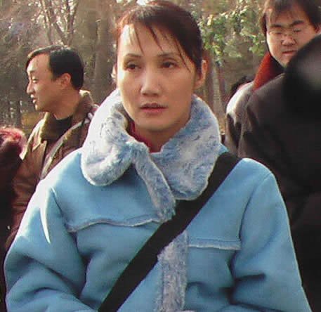 87版红楼梦演员今昔家居照对比