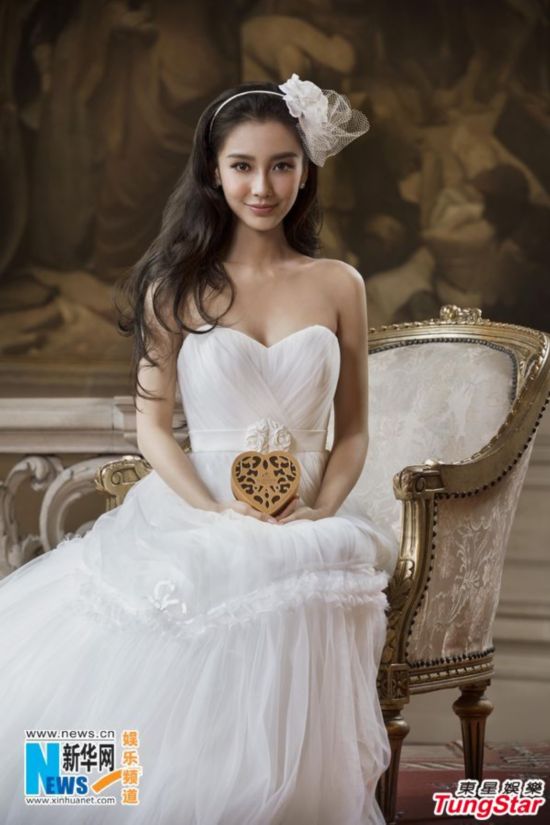 巧克力婚纱_巧克力蛋糕图片(3)