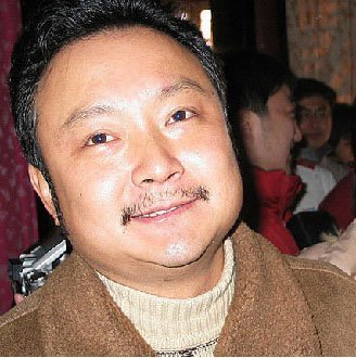 87版红楼梦演员今昔家居照对比