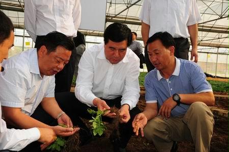 书记申维辰同志到贵州省直管县威宁彝族回族苗族自治县,毕节市和遵义
