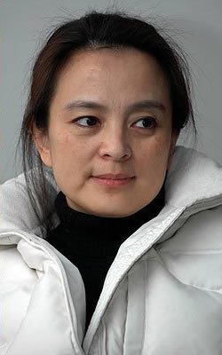 87版红楼梦演员今昔家居照对比