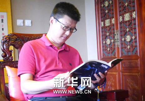袁腾飞说人口_...家讲坛 主讲人袁腾飞收视率超易中天(2)