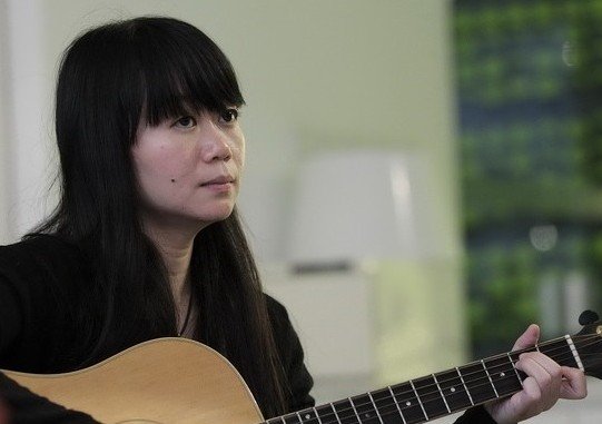 女歌手吳虹飛揚言炸建委被拘 或被處5年以下徒刑