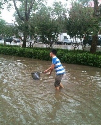 山东聊城大雨内涝严重