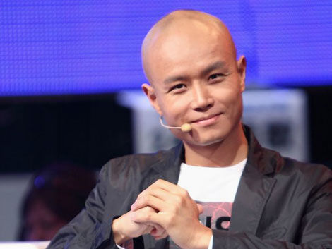 乐嘉调侃MJ娈童引网友不满 发声明致歉称说话