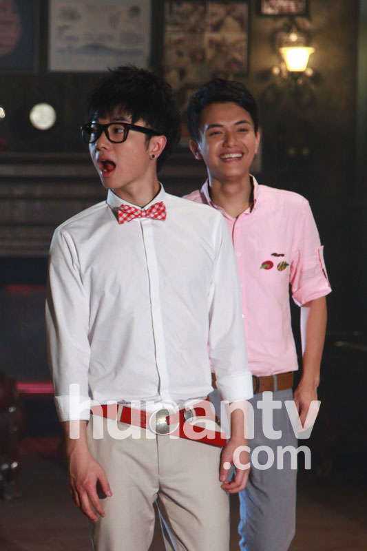 2013快男十强拍摄MV+贾盛强华晨宇装惊讶卖